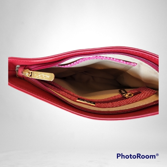 Jafferjees Genuine Leather Crossbody Purse - Picture 5 of 8